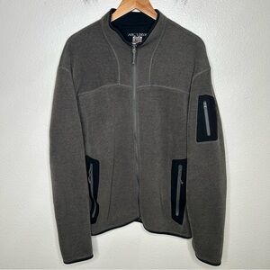 Arc’teryx jacket extra large